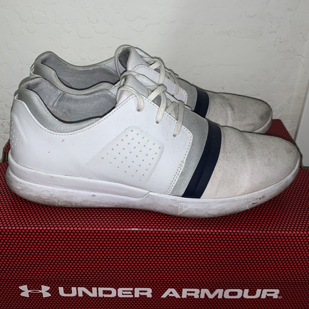 #6 Under Armour White Sportstyle/Dress Shoes w/o box